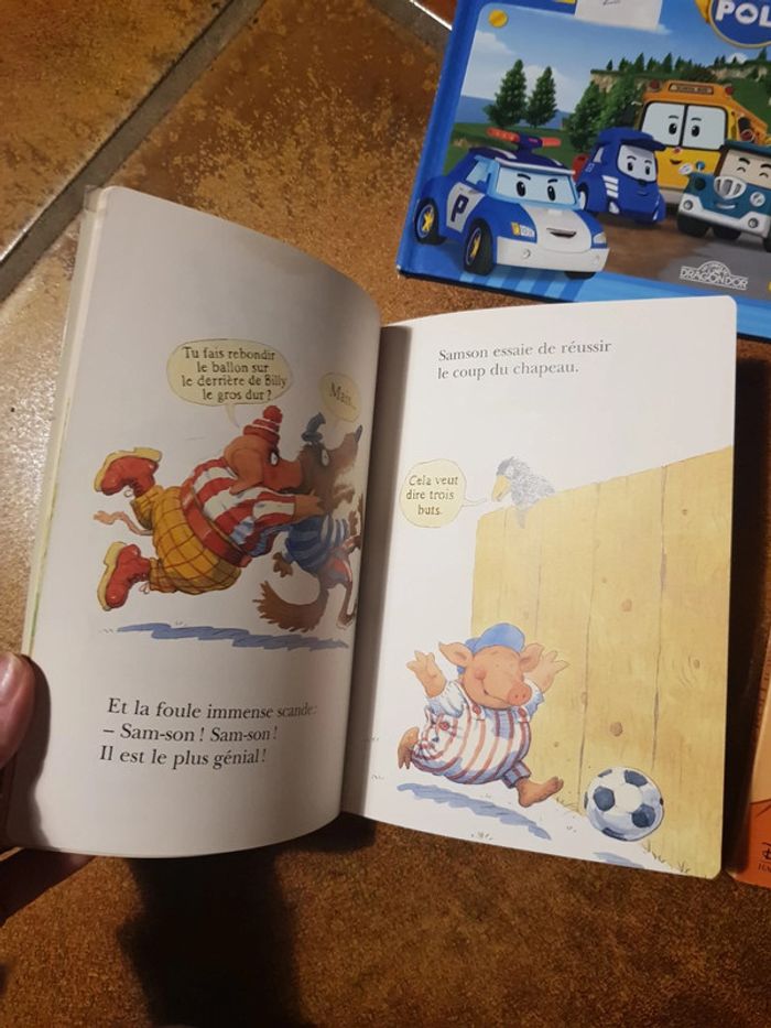 Lot de 4 livres enfant divers Disney cars robocar - photo numéro 2
