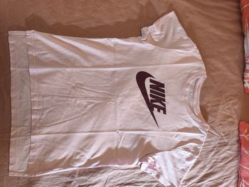 Tee shirt Nike rose