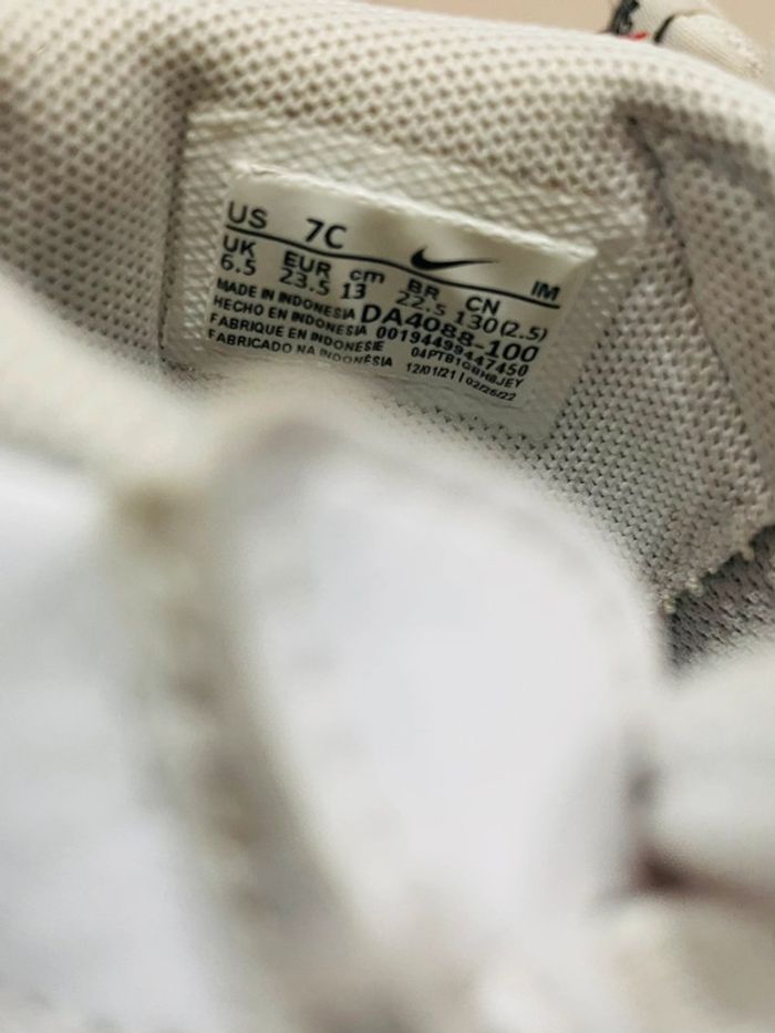 Baskets Nike Blazer Mid mixte - pointure 23,5 - photo numéro 6