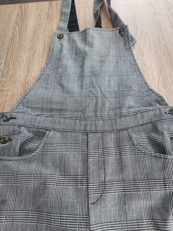 Salopette à carreaux - photo numéro 2