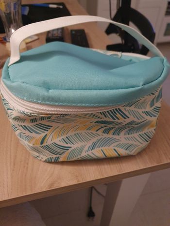 Petite trousse de toilette