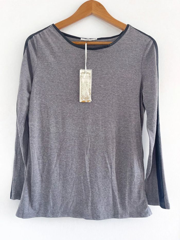🌟 Haut manches longues gris et noir sur les bras neuf avec étiquette - photo numéro 7