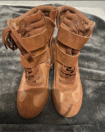 Chaussures femme compensées