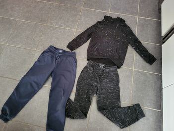 2 bas de jogging + 1 pull