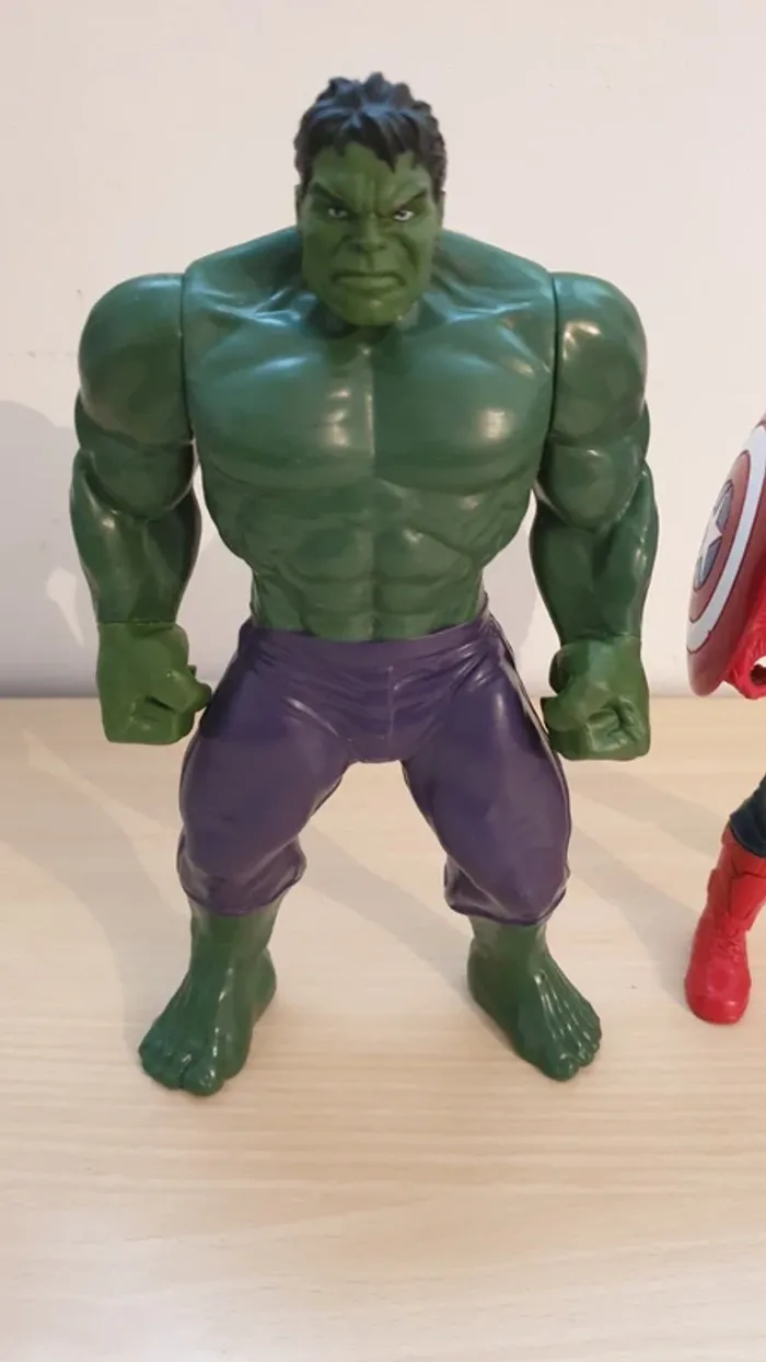 2 figurines - photo numéro 2