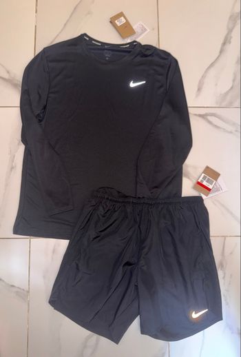 Ensemble Nike