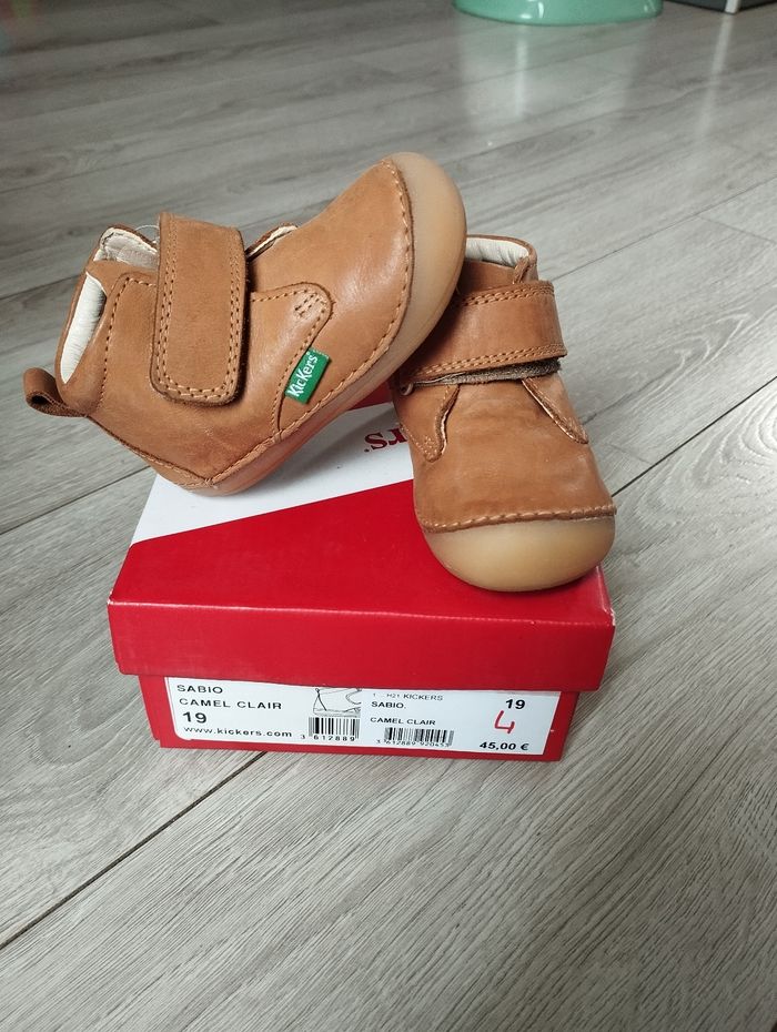 Kickers premier pas - photo numéro 3