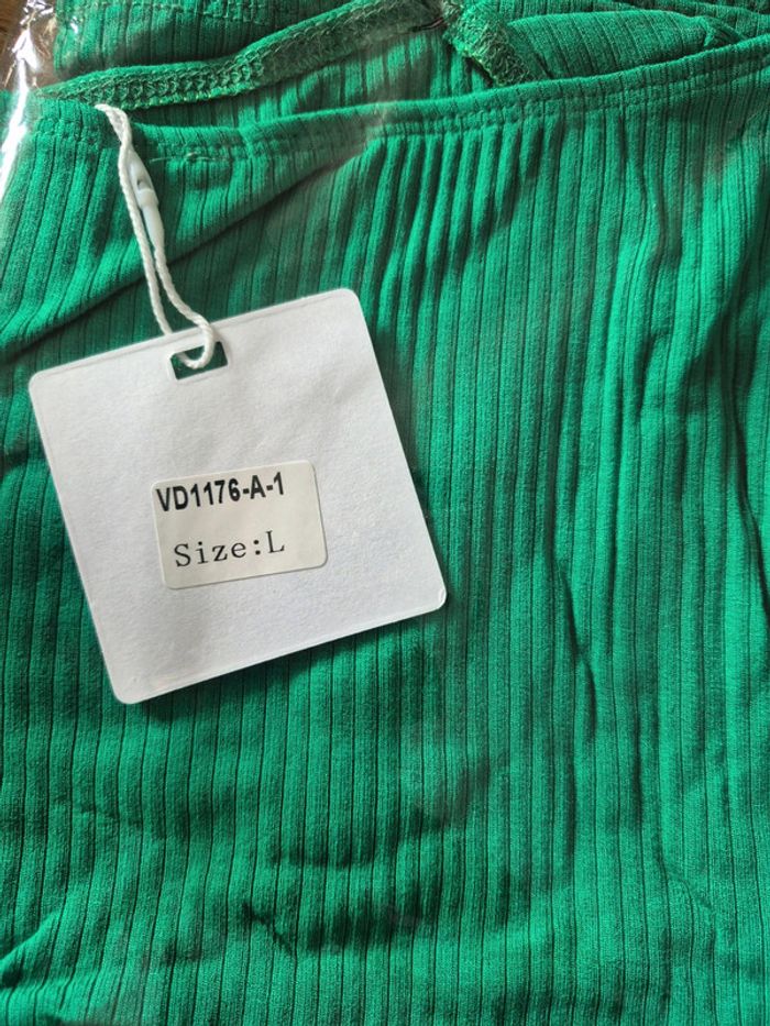 Top Femme Vert - photo numéro 3