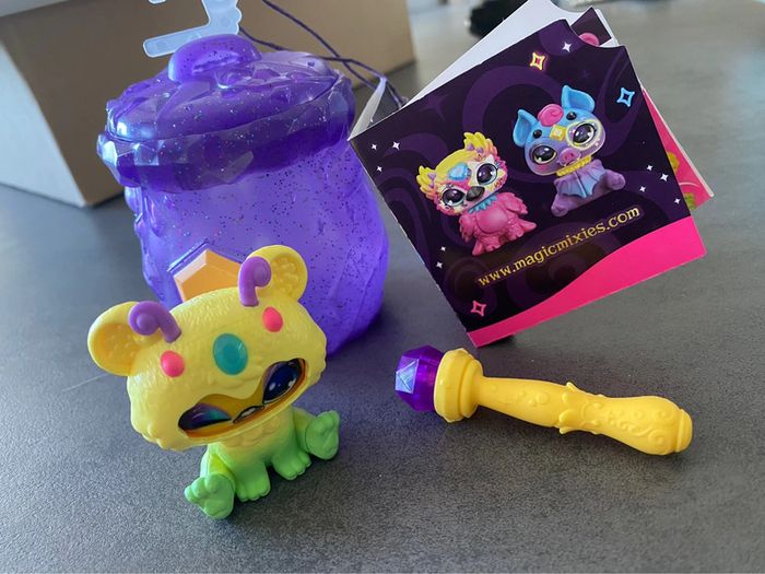 Boîte Moose Magic Mixies Mixlings