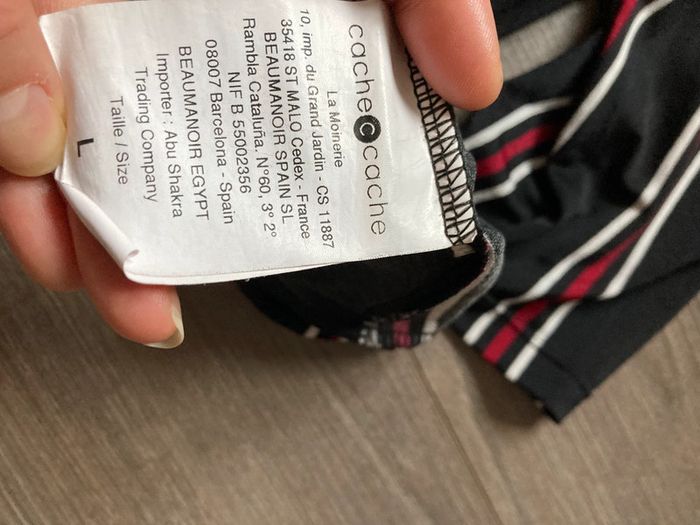 Blouse t-shirt Cache Cache taille L soit 40/42 - photo numéro 4