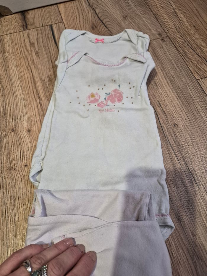 Bodies petit bateau 3 mois - photo numéro 5