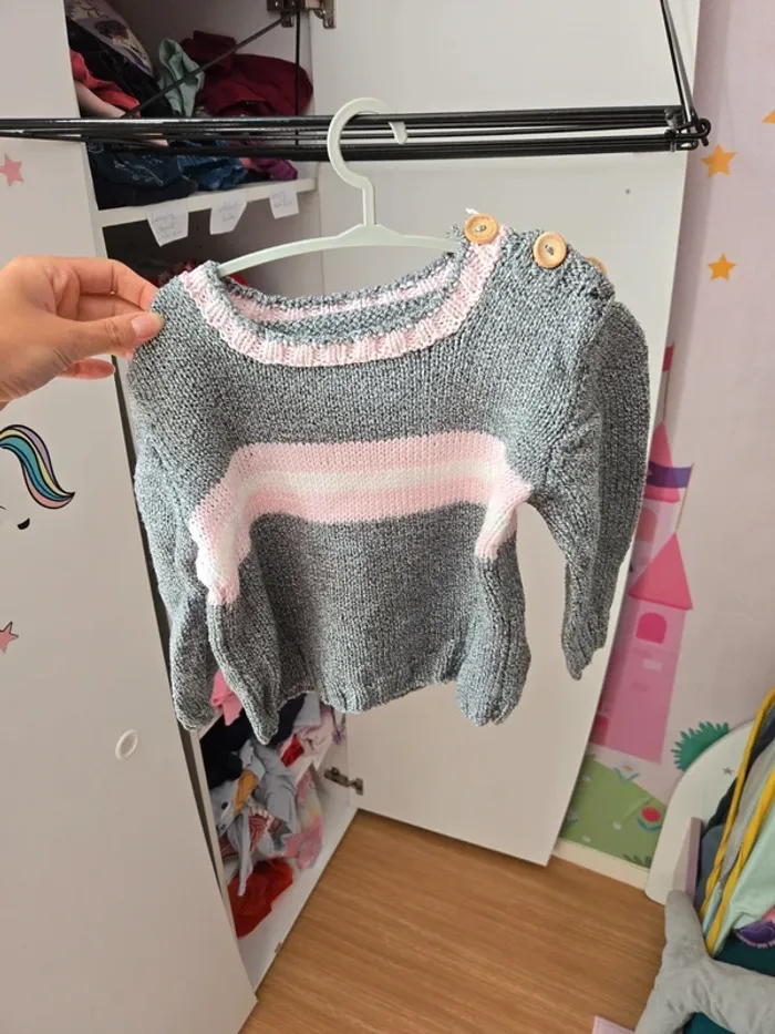 Pull mixte taille 4 ans fait main - photo numéro 2