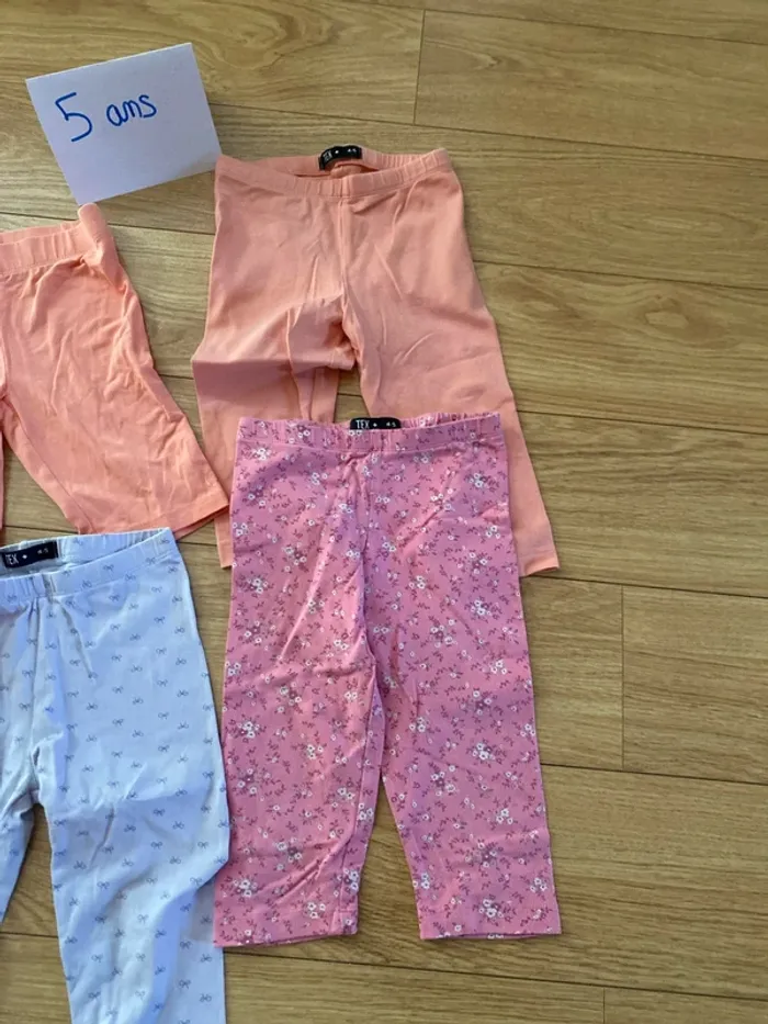 Leggings courts fille 5 ans - photo numéro 3