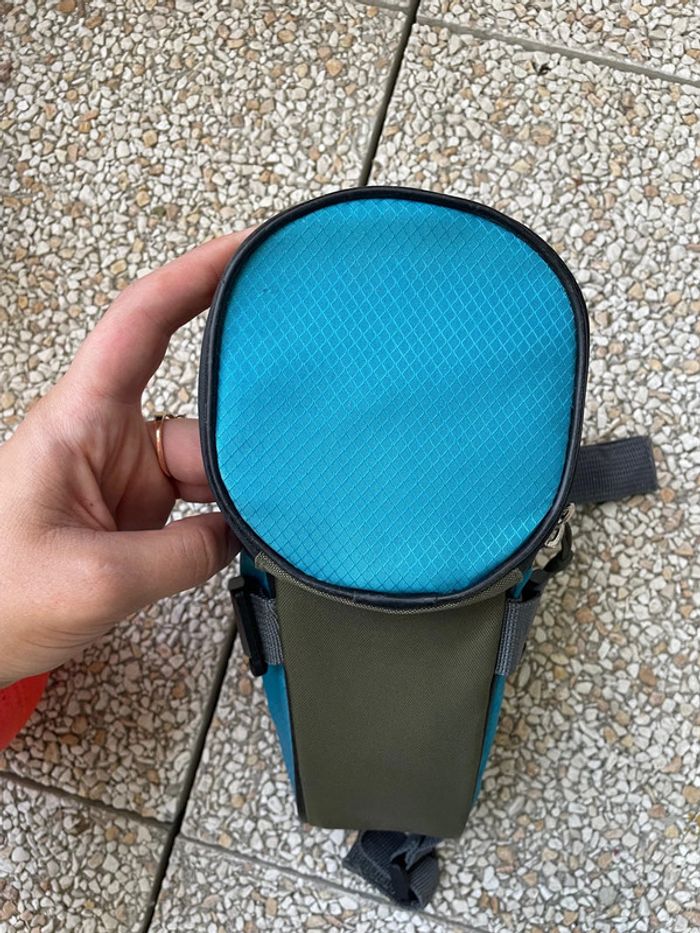 Pochette clignotante pour vélo ou trottinette - photo numéro 8