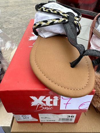 Sandale taille 36
