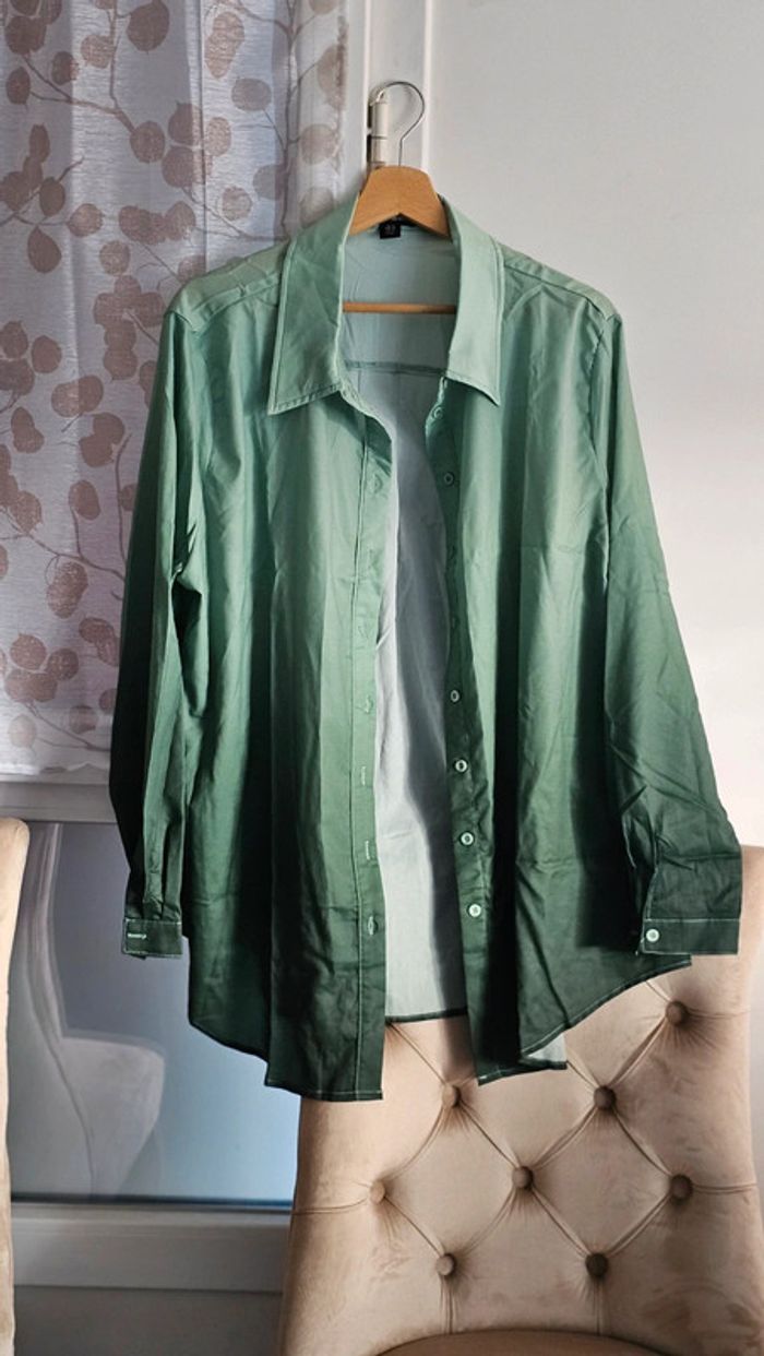 Chemise verte - photo numéro 2