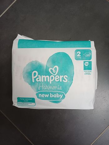 Couches pampers harmonie T2 