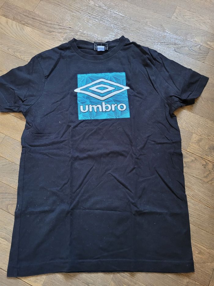 Tee-shirt umbro taille 162