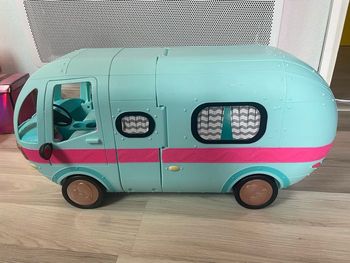 Camping car Poupée LOL