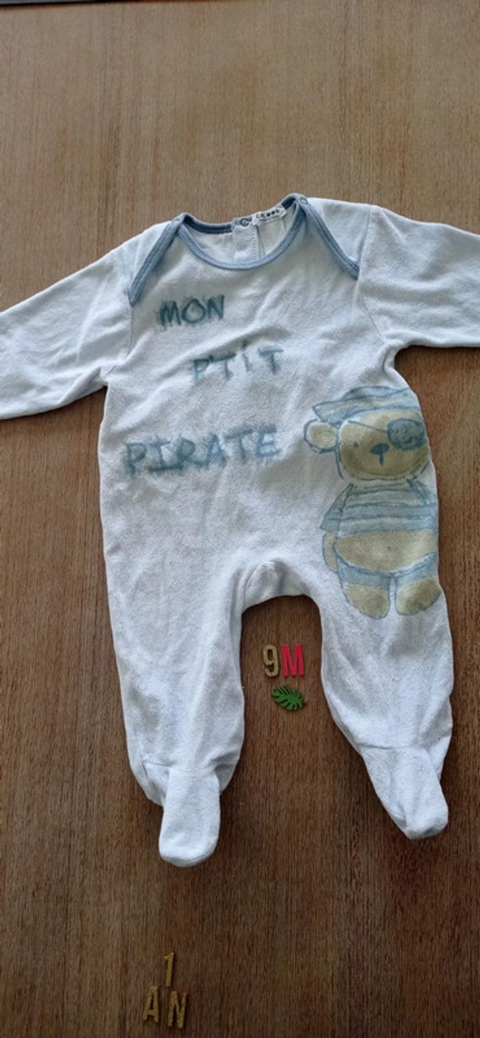 Pyjama pirate 9 mois