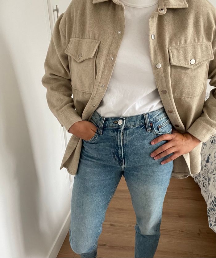 Total look jean et veste beige