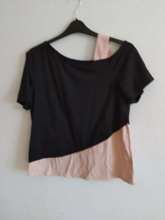 Joli haut taille M - photo numéro 3