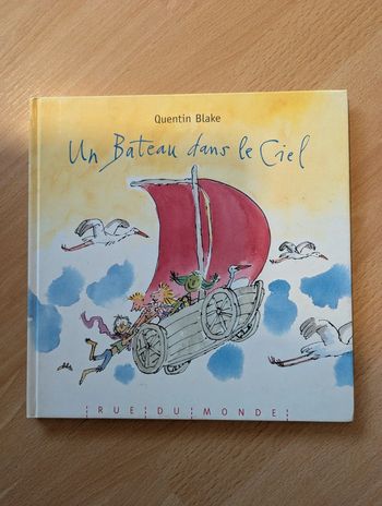 Un bateau dans le ciel de Quentin Blake