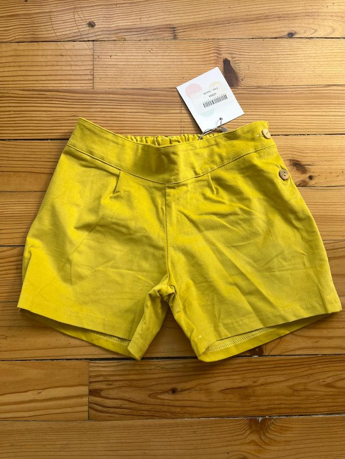 Short velours jaune Little celebs 6 ans neuf
