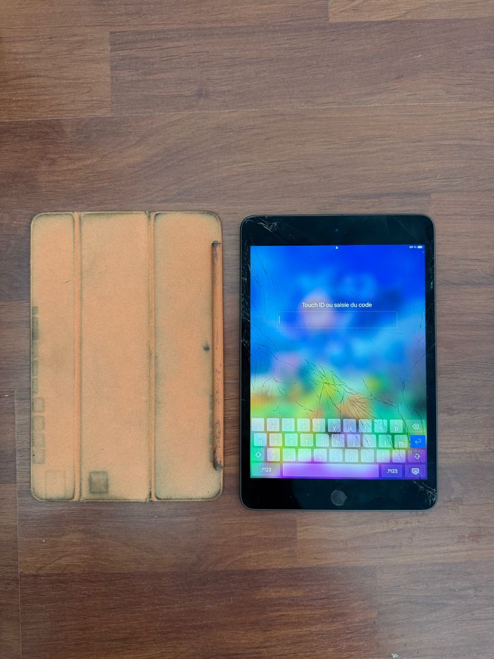 iPad Mini 5 (2019) 256go Apple avec accessoire et boîte - photo numéro 5