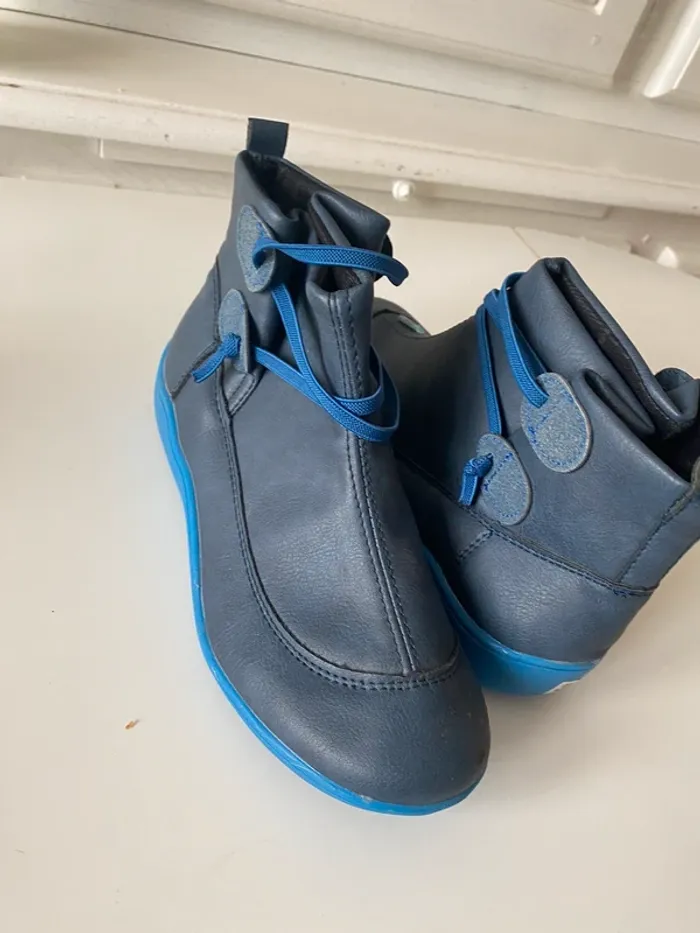 Chaussures fille 35 - photo numéro 3