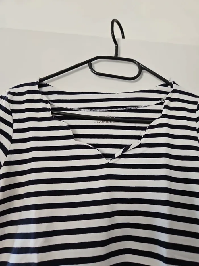 T-shirt rayé - photo numéro 3