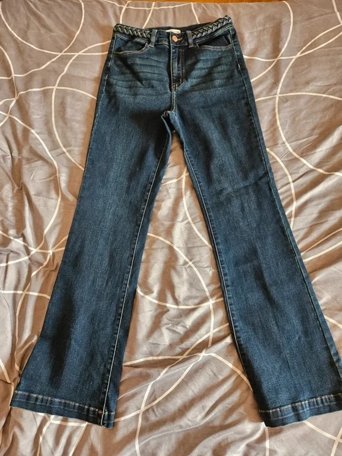 Jean Cache Cache