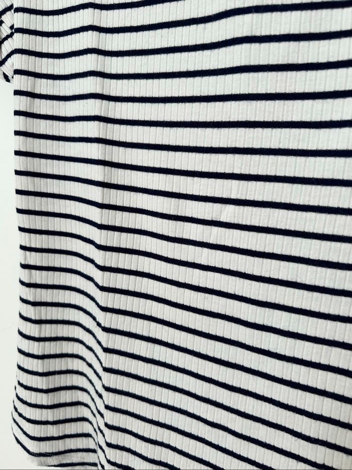 T-shirt marinière manches courtes matière élastique noeud dans le dos NafNaf M - photo numéro 2