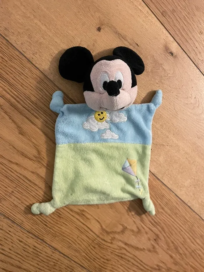Doudou plat Mickey