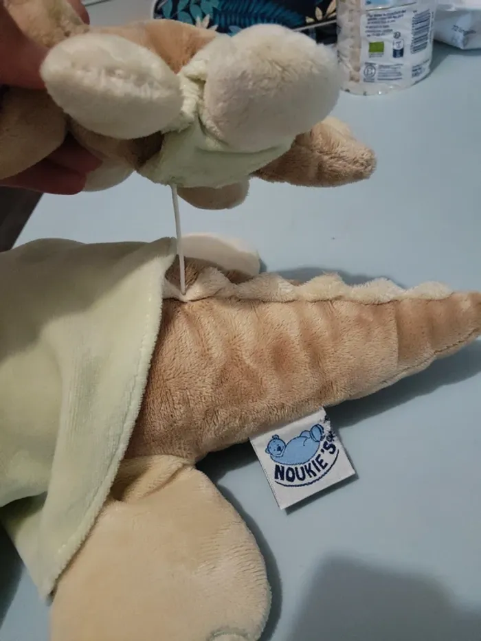 Doudou musical crocodile avec son bébé - photo numéro 10