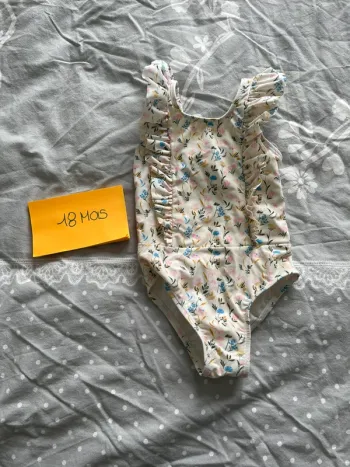 Maillot de bain tape à l’œil 18 mois