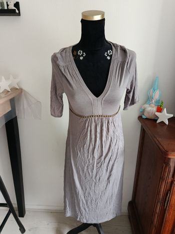 Robe grise 