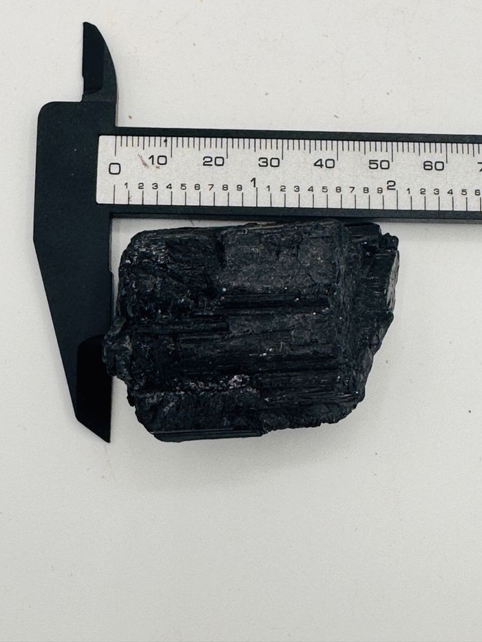 Tourmaline noire brute 89 g – Protection & Énergie – Ref40 - photo numéro 4