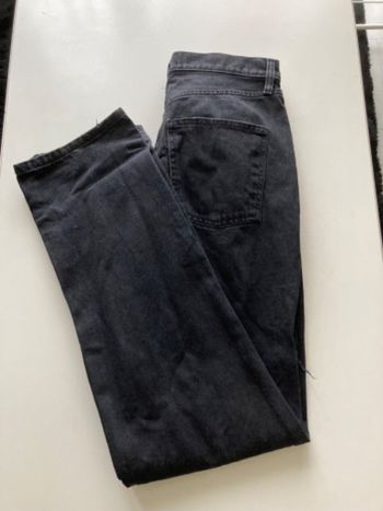 Jean mom boyfriend troué Zara taille 38/M