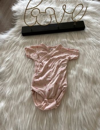 Bodie manches courtes kiabi 🥰 taille 3 mois