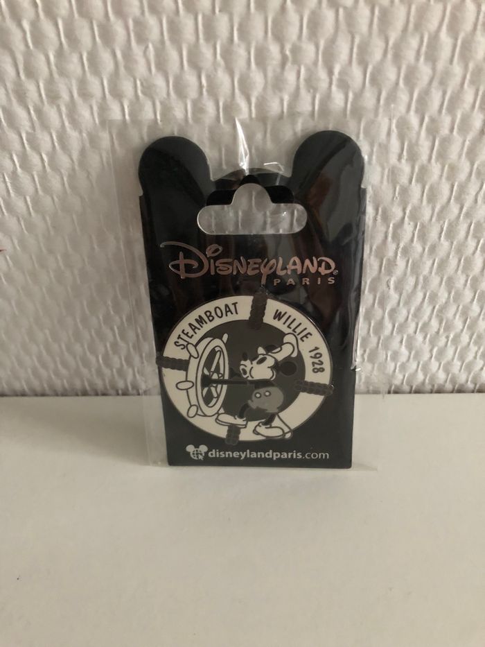 Pins Mickey Steamboat Willy