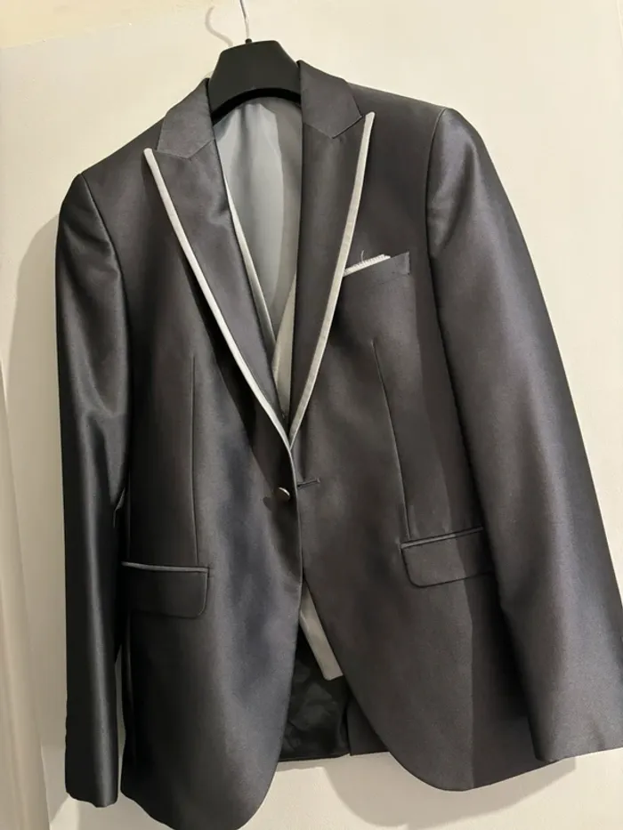 Costume mariage