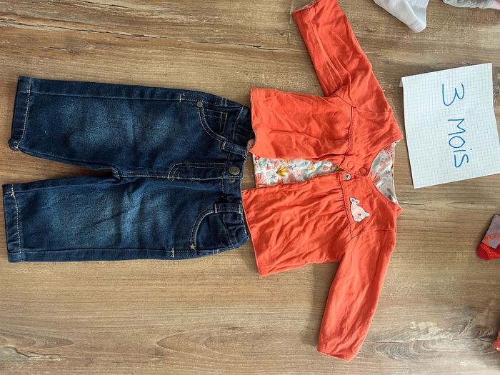 Lot de 4 tenues fille taille 3 mois - photo numéro 3