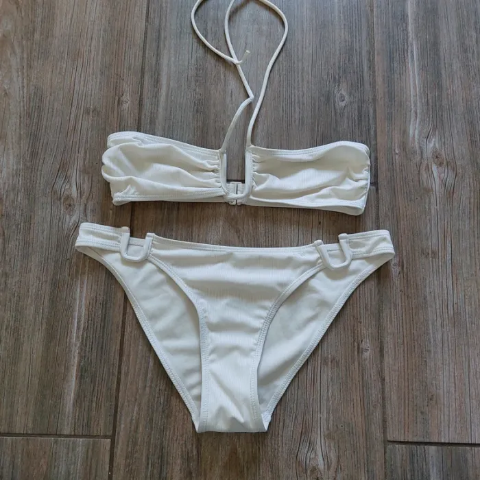 Maillot de bain 2 pièces primark blanc taille 40