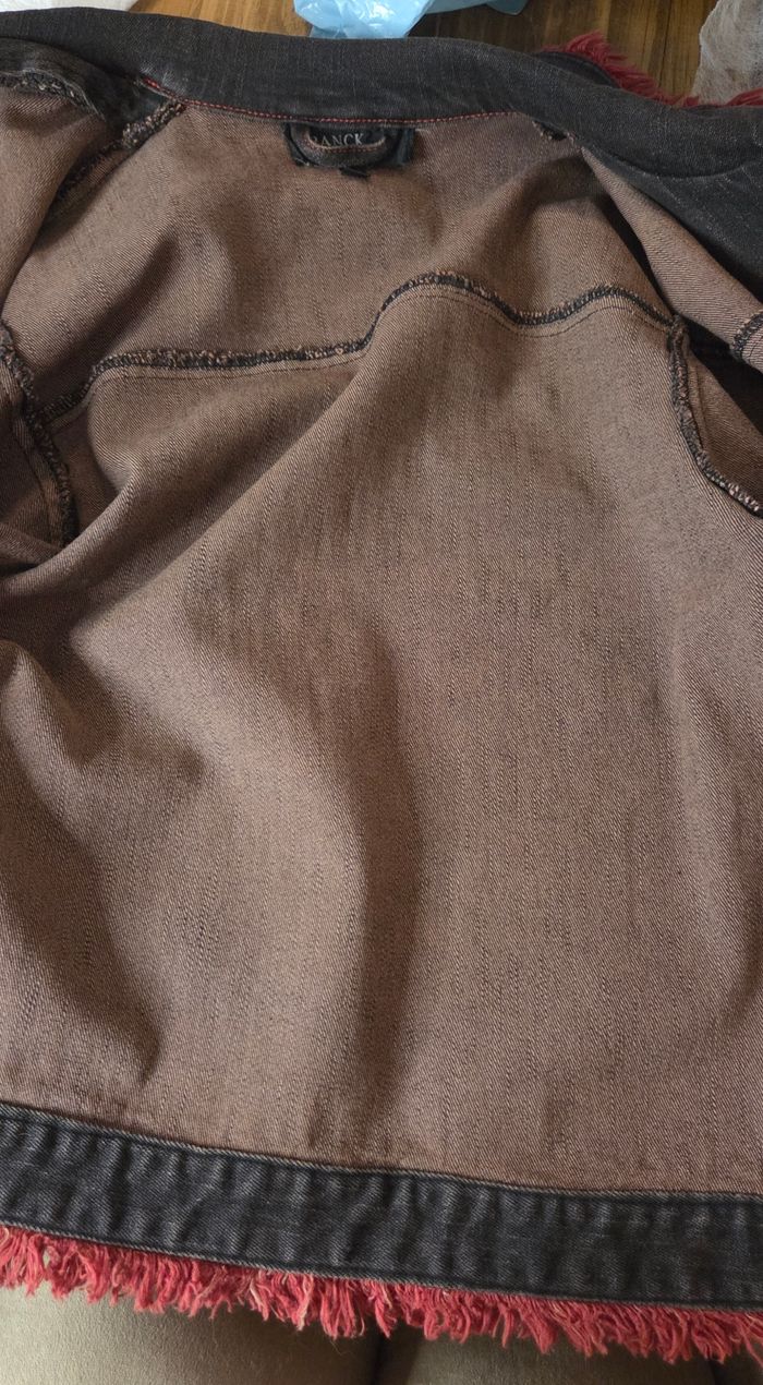 FRANCK L. PARIS – Veste Denim Noir & Rouge à Franges – Taille M (38/40) – Excellent État - photo numéro 5