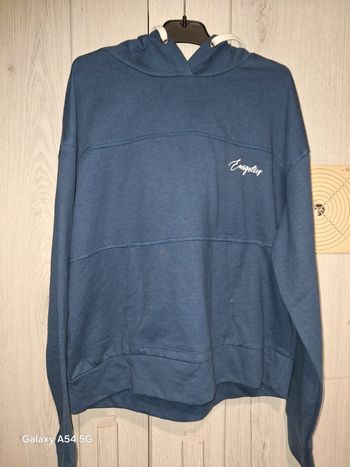 Sweat à capuche neuf 🚺