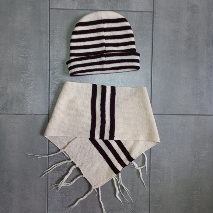 Lot bonnet + écharpe 3 ans - photo numéro 2