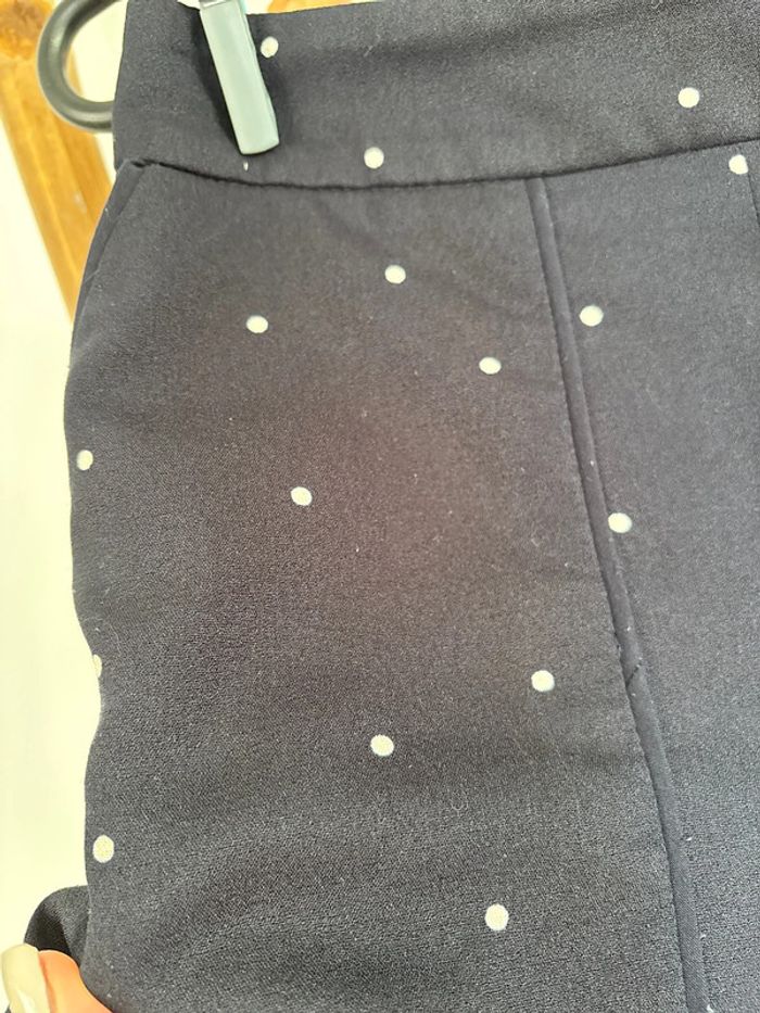 Short bleu marine à pois blancs Zara taille XS - photo numéro 3