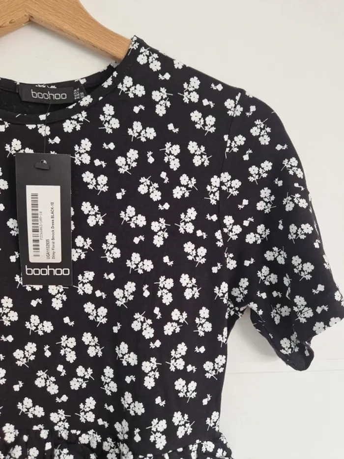 Robe Boohoo taille 38 - photo numéro 3