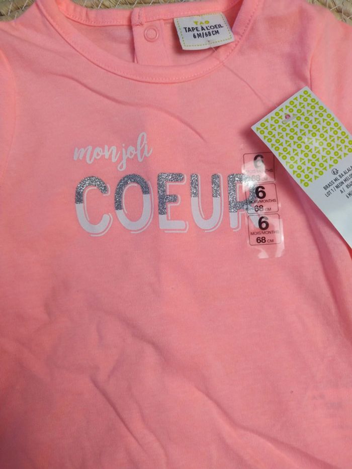 Haut rose fluo - photo numéro 3